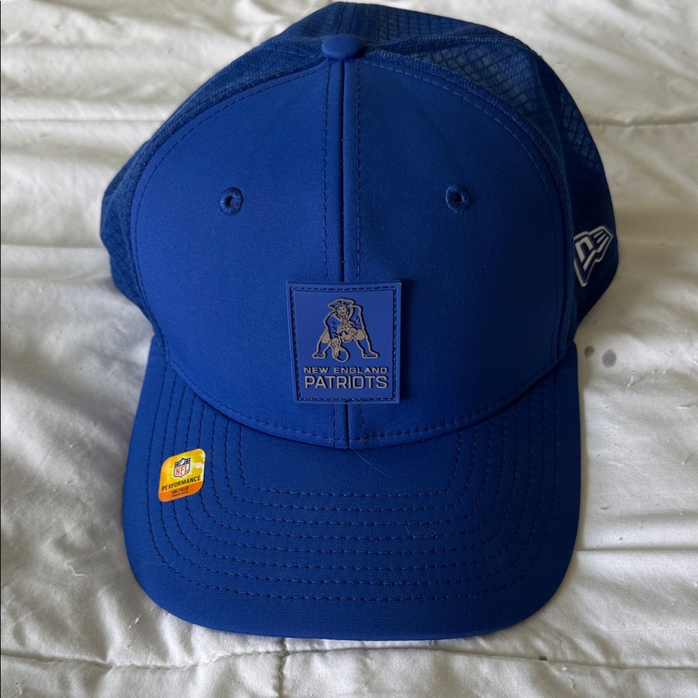 New Era Royal Blue New England Patriots Mesh Back Hat